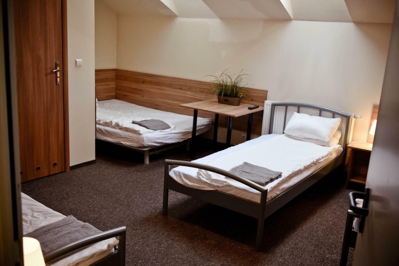 Homestay Kolumny 217- Tanie Noclegi Pracownicze, Parking Bezplatny Lodz (Lodz)