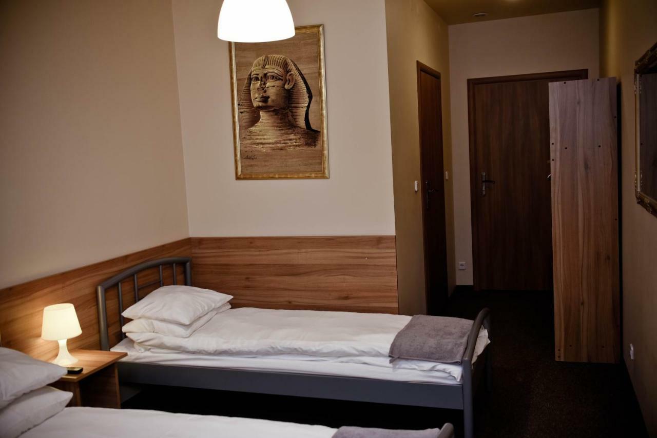 Homestay Kolumny 217- Tanie Noclegi Pracownicze, Parking Bezplatny Lodz (Lodz)