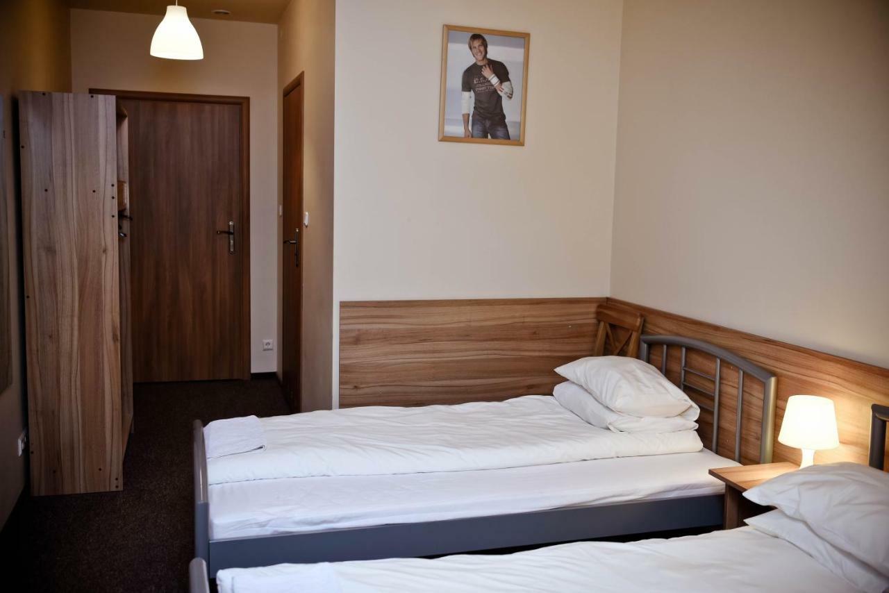 Kolumny 217- Tanie Noclegi Pracownicze, Parking Bezplatny * Lodz (Lodz)